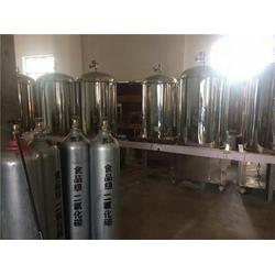 食品級二氧化碳的應(yīng)用與南陽市念龍化工的專業(yè)供應(yīng)