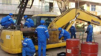 機械指揮官工程機械大數(shù)據(jù):施工現(xiàn)場如何進行工程機械設備管理使效率提升?